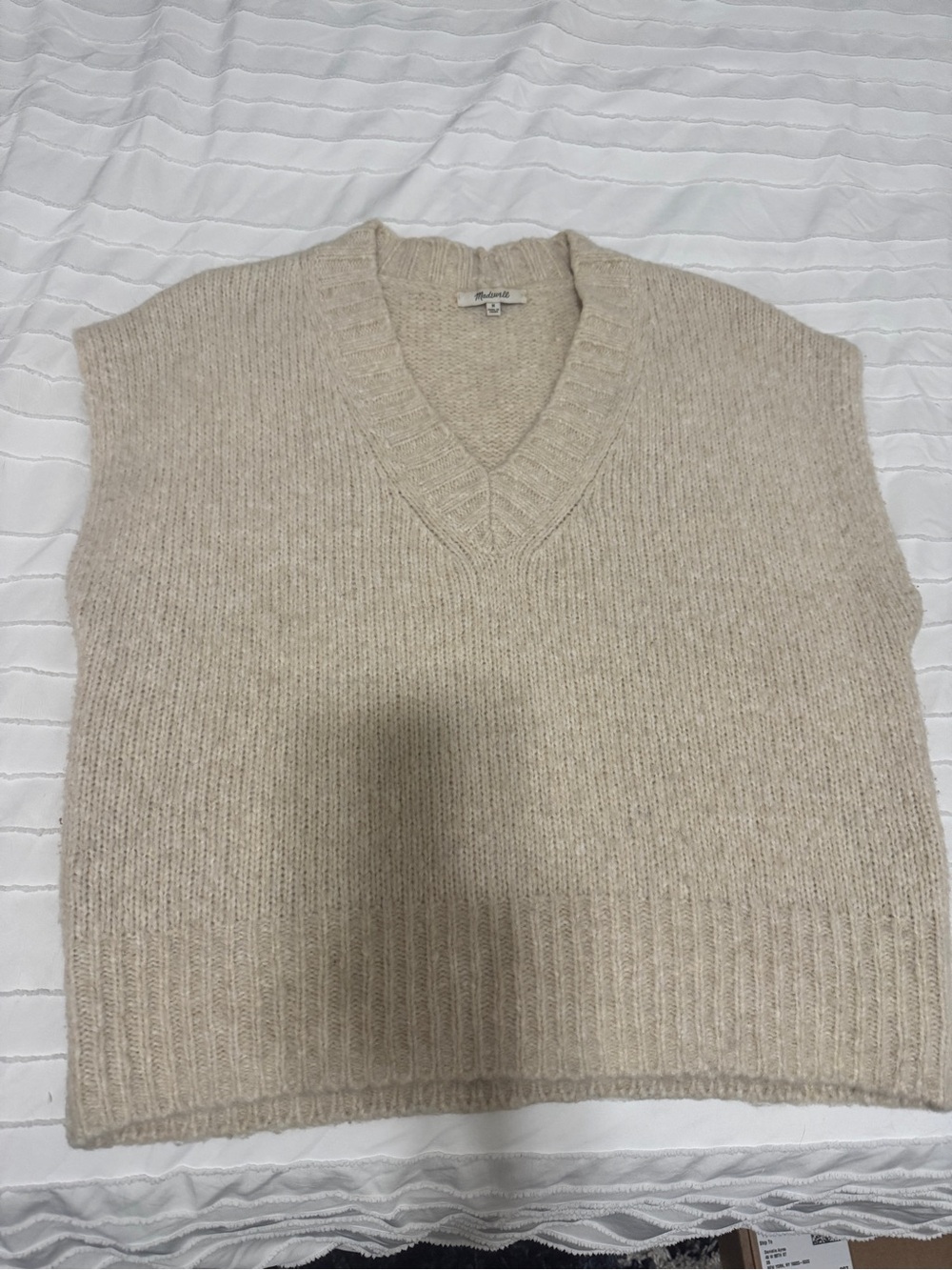 Madewell Cream V-Neck Knit Sleeveless Sweater Vest
